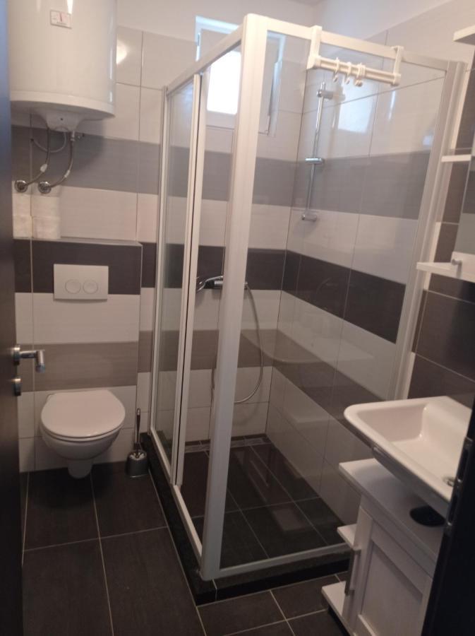 Apartmani Jure Peric Duće Buitenkant foto